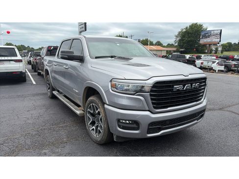 Used 2025 RAM 1500 Laramie w/ Sport Appearance Package AWD/4WD image 2