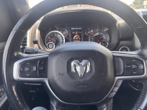 Used 2019 RAM 1500 Big Horn AWD/4WD image 22