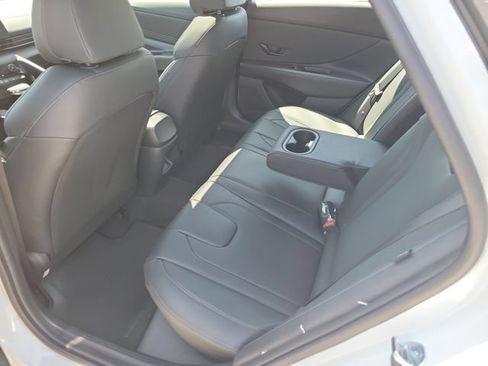 New 2026 Hyundai Elantra SEL Sport FWD image 26