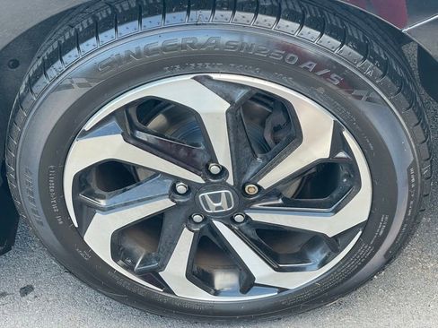 Used 2016 Honda Accord EX-L image 30