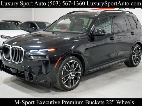 Used 2023 BMW X7 xDrive40i w/ M Sport Package image 1
