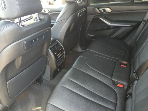Used 2020 BMW X5 sDrive40i w/ Premium Package RWD image 17
