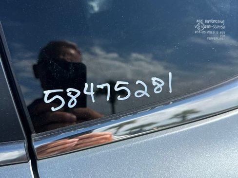 Used 2025 Mitsubishi Outlander SE AWD/4WD image 5