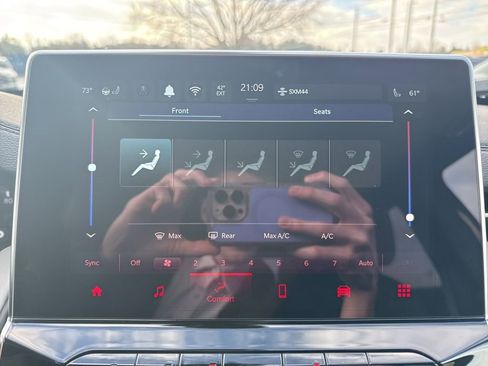 New 2026 Jeep Compass Limited AWD/4WD image 36