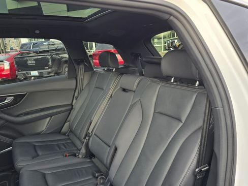 Used 2025 Audi Q7 3.0T Premium Plus image 54