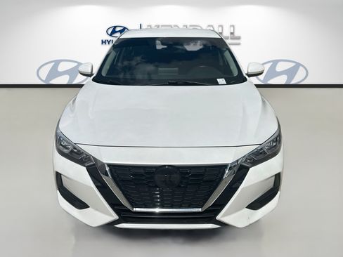 Used 2022 Nissan Sentra SV w/ All-Weather Package FWD image 2