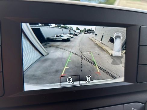 New 2025 Ford Transit 250 148 Medium Roof image 22