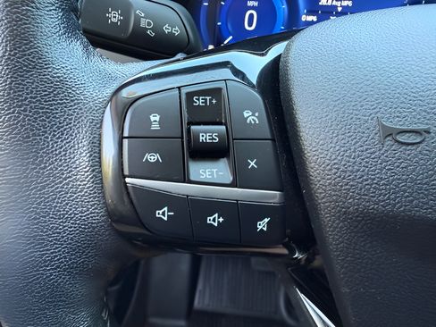 Certified 2021 Ford Escape SEL w/ Technology Package AWD/4WD image 19