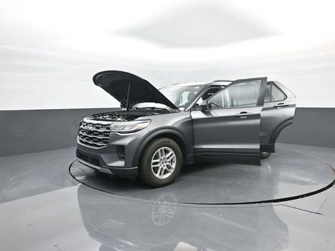 New 2026 Ford Explorer Active RWD image 43