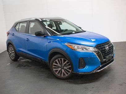 Used 2023 Nissan Kicks SV