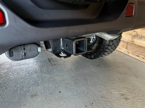 Used 2026 Jeep Wrangler Unlimited Rubicon AWD/4WD image 27