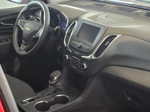Certified 2024 Chevrolet Equinox LT FWD image 8