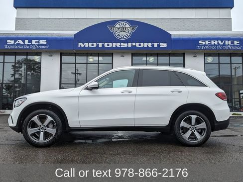 Used 2022 Mercedes-Benz GLC 300 4MATIC image 1