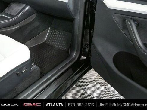 Used 2024 Tesla Model Y Performance AWD/4WD image 24