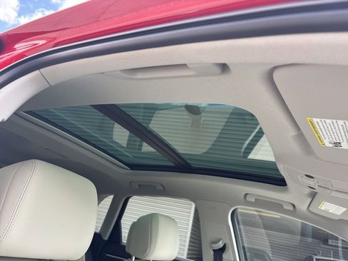 Used 2025 Audi Q3 2.0T Premium Plus w/ Premium Plus Package image 18