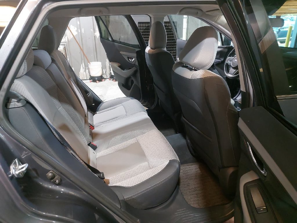 Used 2024 Subaru Outback Premium AWD/4WD image 11