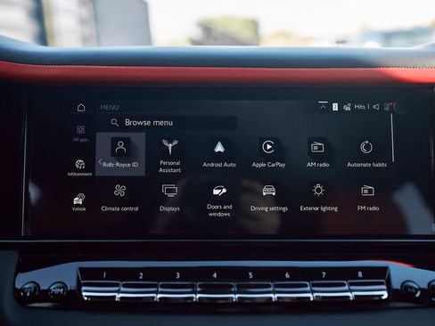 Used 2025 Rolls-Royce Cullinan Black Badge AWD/4WD image 72
