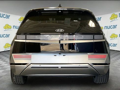 Used 2024 Hyundai Ioniq 5 Limited AWD/4WD image 5