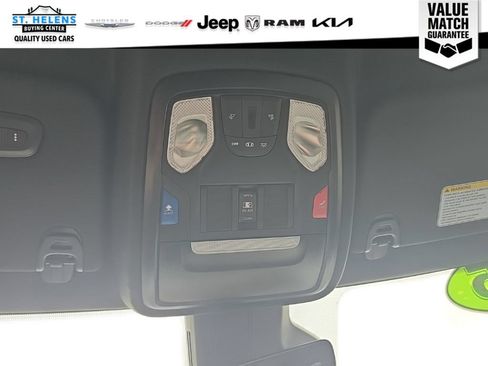 Used 2025 RAM 1500 Big Horn AWD/4WD image 31