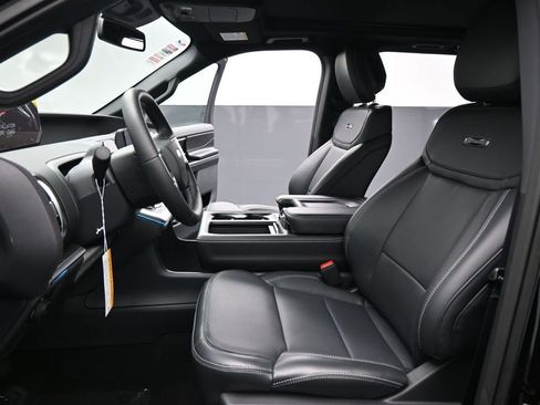 New 2026 Ford Expedition Max Platinum w/ Stealth Appearance Package AWD/4WD image 9