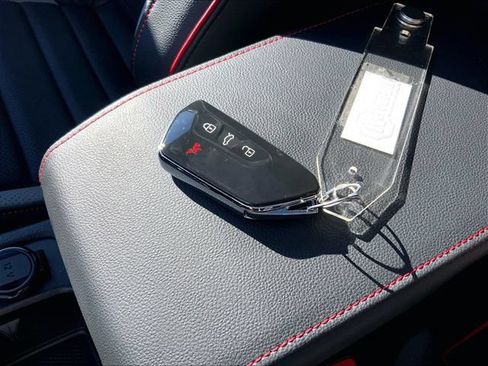 Certified 2025 Volkswagen GTI SE w/ SE Leather Seating Package FWD image 20