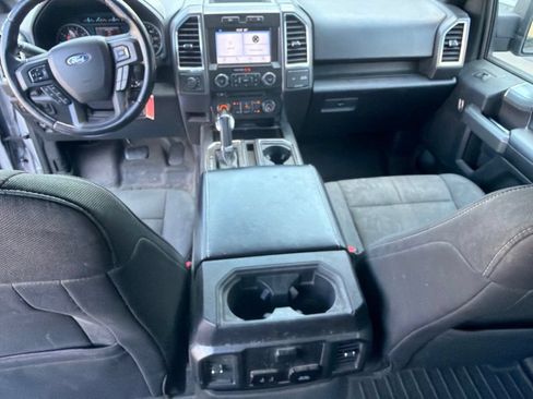 Used 2017 Ford F150 XLT w/ Equipment Group 302A Luxury AWD/4WD image 11