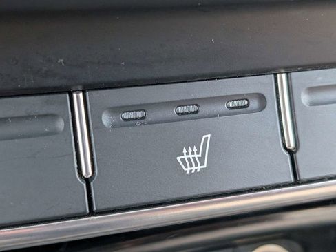 Used 2016 Kia Sorento SX FWD image 24