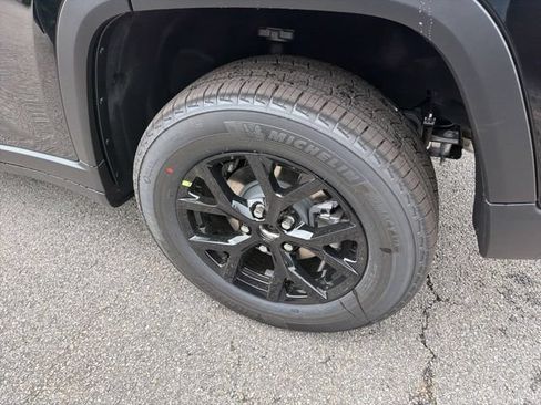 New 2026 Jeep Grand Cherokee Altitude AWD/4WD image 6