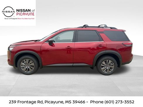 New 2026 Nissan Pathfinder SV image 2