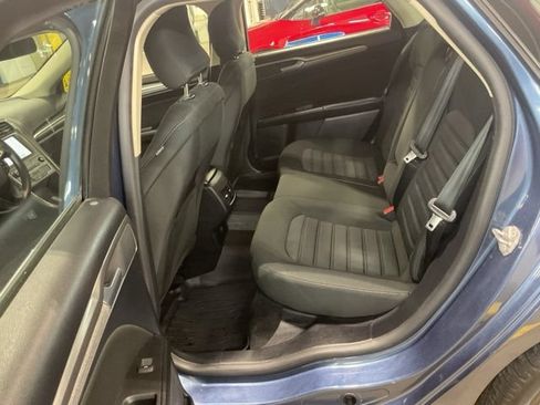 Used 2019 Ford Fusion SE AWD/4WD image 27
