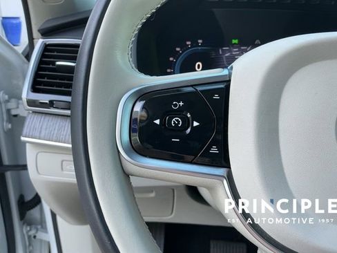 Used 2023 Volvo XC90 B5 Plus w/ Protection Package Premier image 20