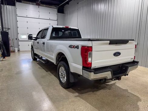 Used 2018 Ford F250 XL w/ STX Appearance Package AWD/4WD image 8