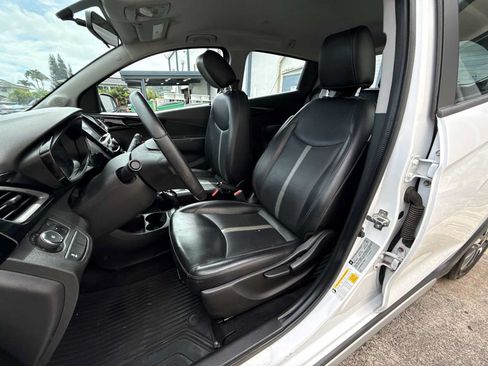 Used 2019 Chevrolet Spark ACTIV FWD image 12