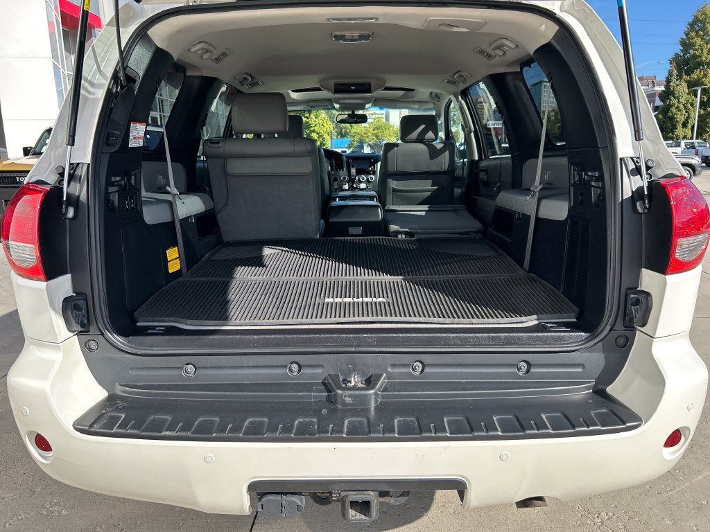 Certified 2016 Toyota Sequoia Platinum AWD/4WD image 15