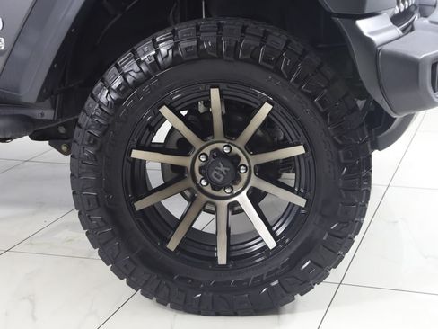 Used 2020 Jeep Wrangler Unlimited Sport S AWD/4WD image 15