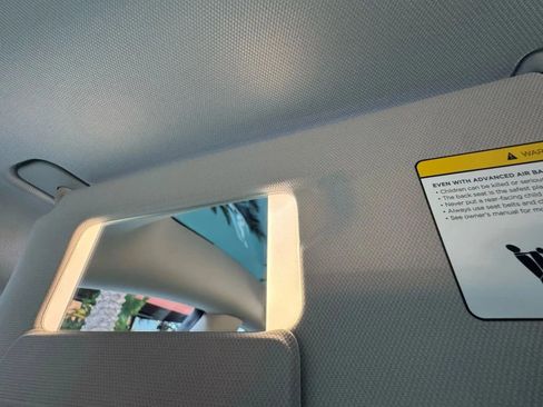 Used 2022 Tesla Model 3 Long Range image 76