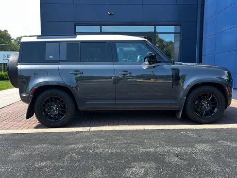 Used 2023 Land Rover Defender 110 S AWD/4WD image 6