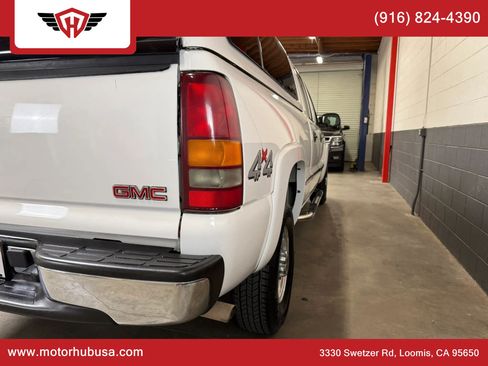Used 2002 GMC Sierra 1500 SLE w/ SLT Marketing Option Pkg AWD/4WD image 18