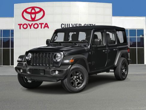 Used 2024 Jeep Wrangler Unlimited Rubicon AWD/4WD image 1