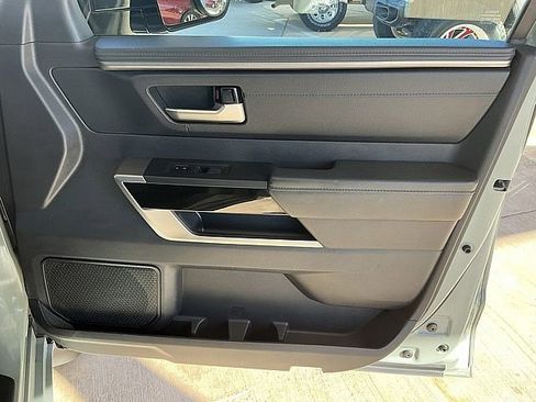 Used 2022 Toyota Tundra Limited w/ TRD Off-Road Package image 10