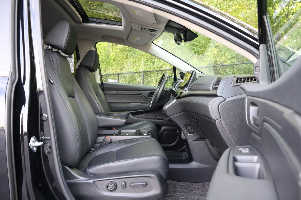 Used 2025 Honda Odyssey EX-L image 40