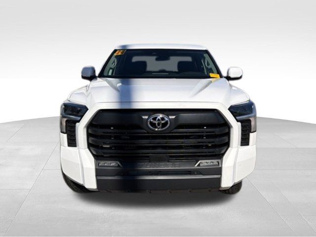 Used 2024 Toyota Tundra SR5 w/ SR5 Convenience Package AWD/4WD image 9