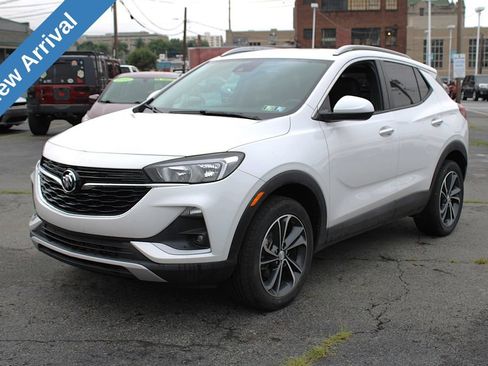 Used 2023 Buick Encore GX Select w/ Safety Package II AWD/4WD image 1