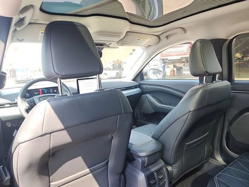 Certified 2023 Ford Mustang Mach-E California Route 1 AWD/4WD image 24