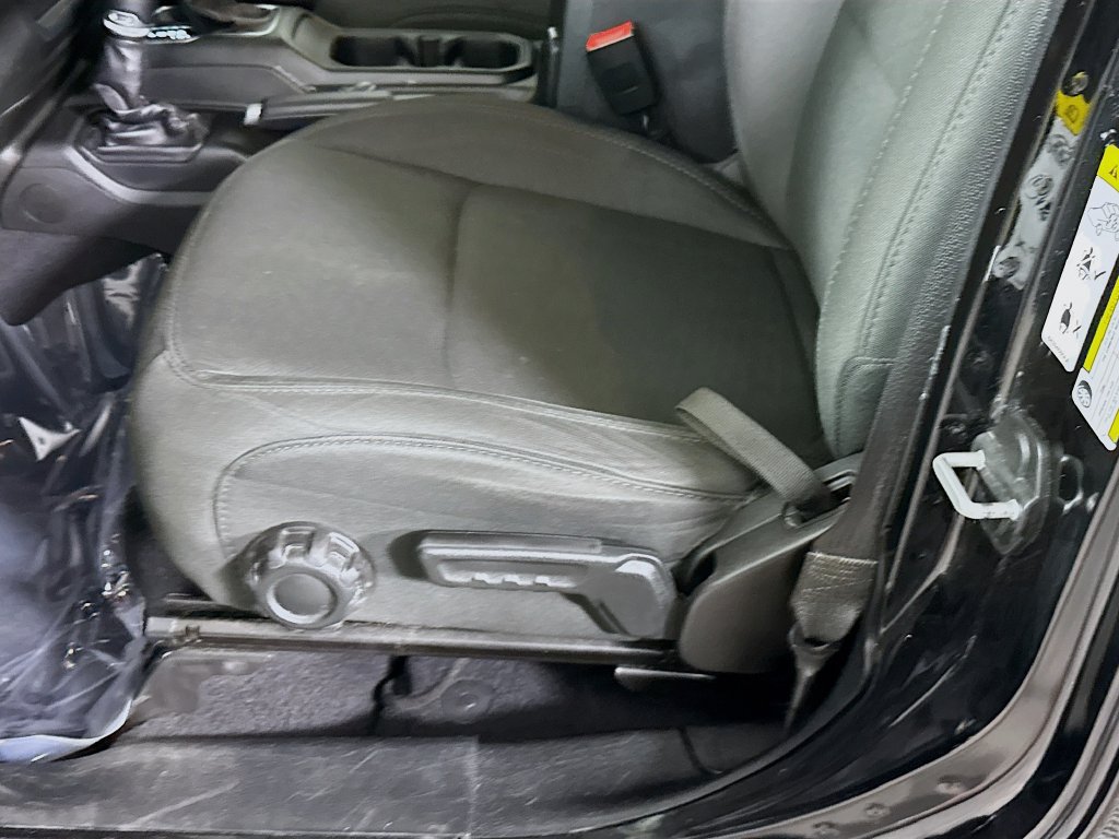 Used 2019 Jeep Wrangler Unlimited Sport S AWD/4WD image 22