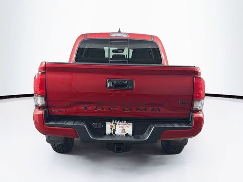 Used 2022 Toyota Tacoma SR5 w/ Technology Package RWD image 8