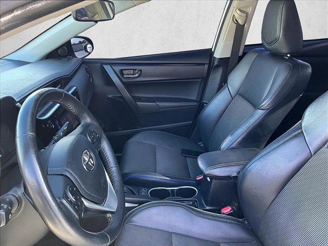 Used 2017 Toyota Corolla SE FWD image 27
