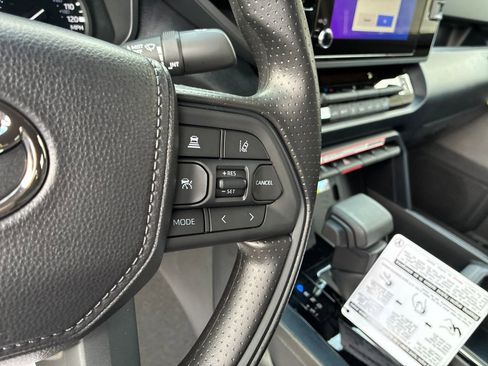 New 2026 Toyota Tundra SR image 22