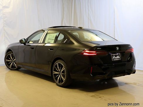 New 2026 BMW 530i xDrive image 9