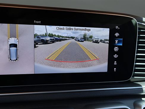 Used 2022 Mercedes-Benz GLE 350 4MATIC image 25